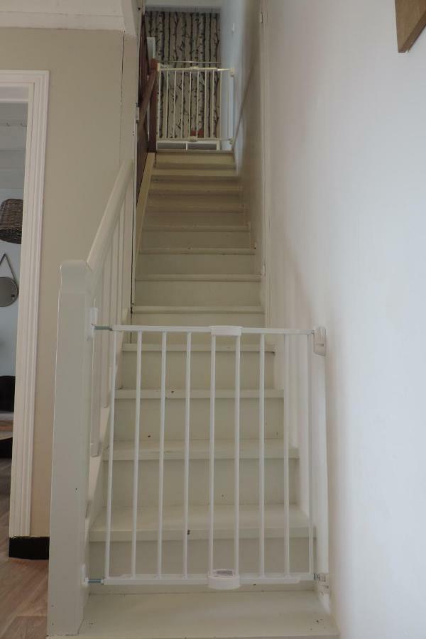 Belval Cottages Benouville  ภายนอก รูปภาพ