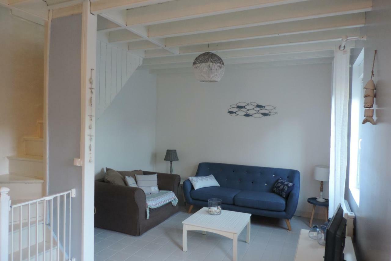Belval Cottages Benouville  ภายนอก รูปภาพ